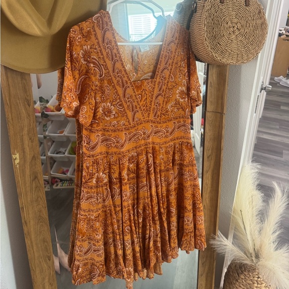 Patrons of Peace Paisley Dress - Picture 3 of 4